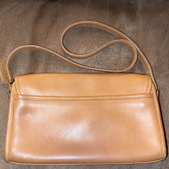 Coach Bag - Picture 5 of 8